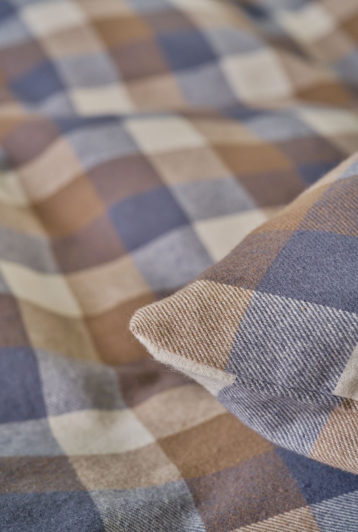 Voodipesukomplekt lõimvärvitud flanell mitmevärviline/pruun - 3