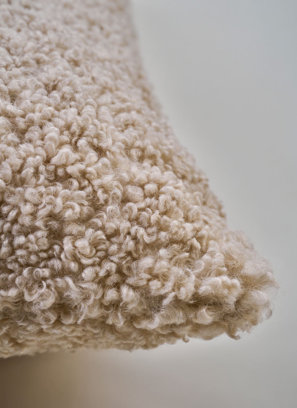 Dekoratiivpadi beež - 2