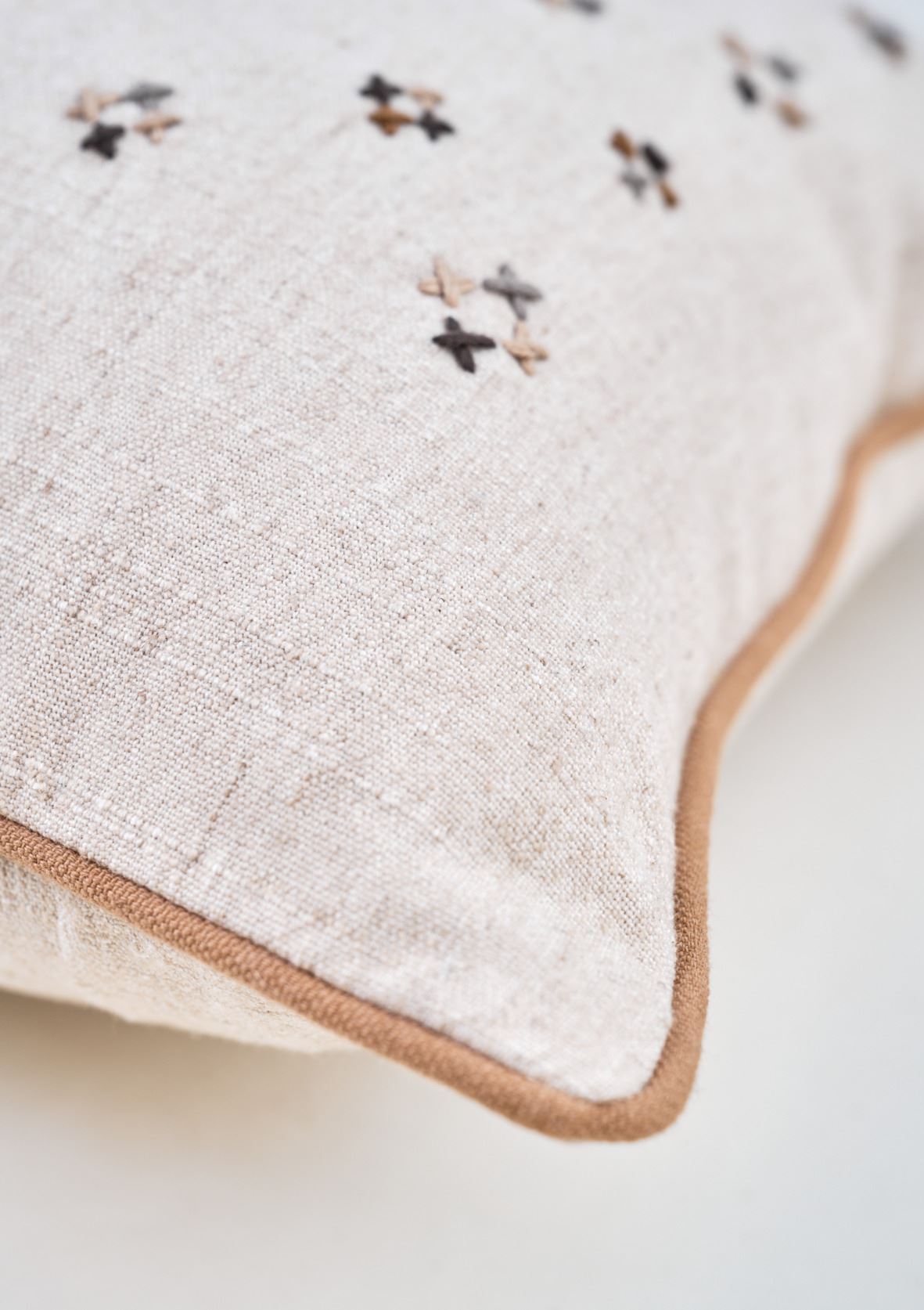 Dekoratiivpadja kate naturaalne toon - 4