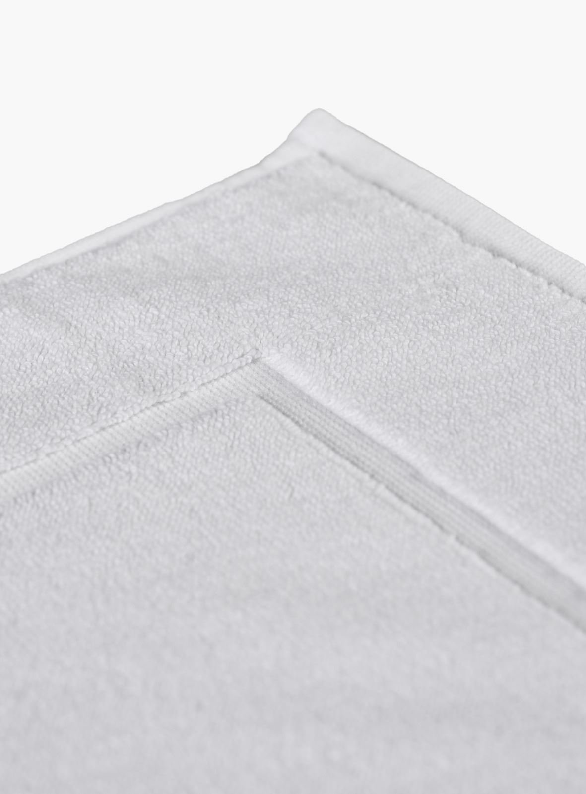 Vannitoamatt valge - 2