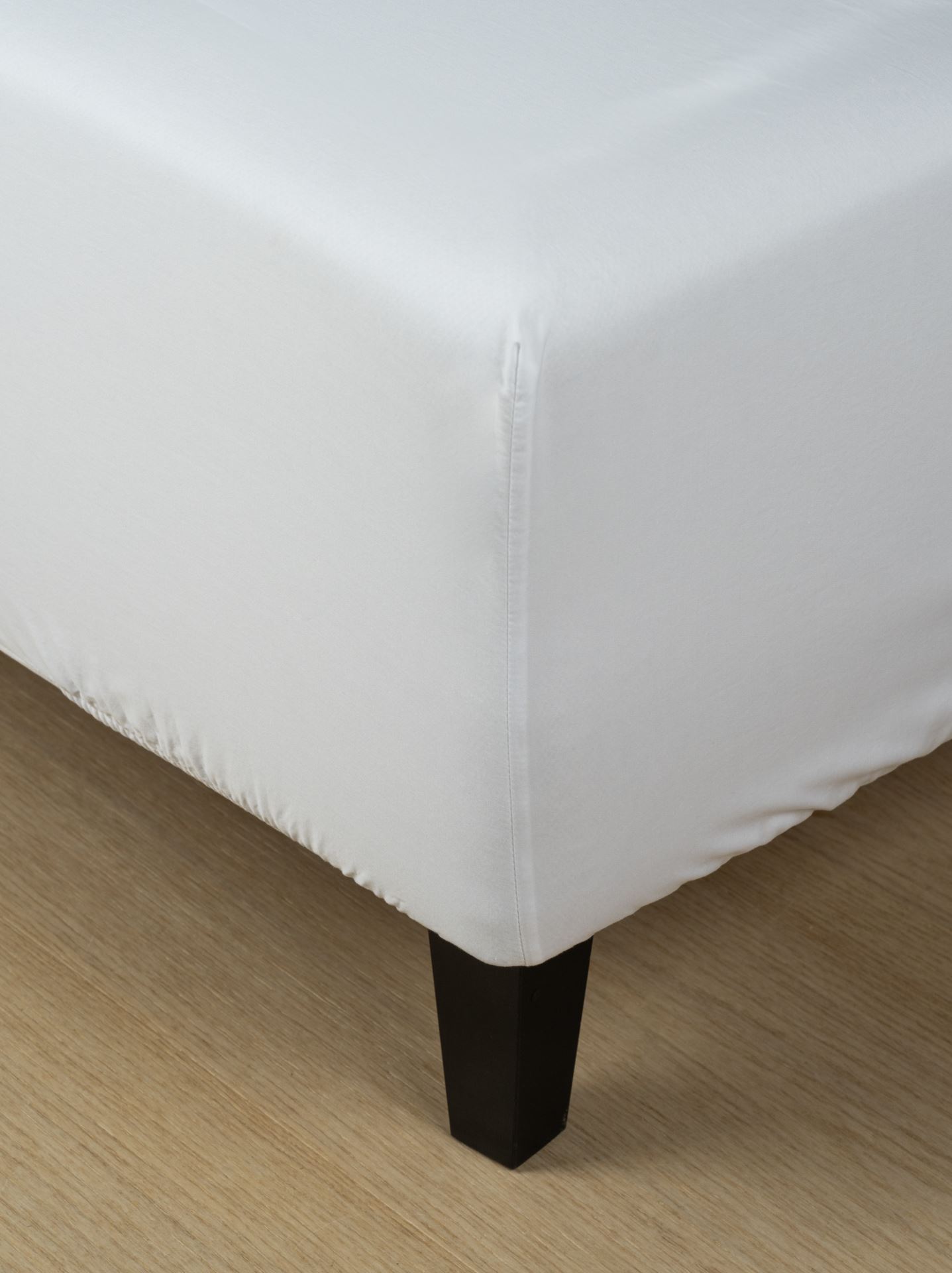 Voodilina kummiga valge - 180x200 cm valge - 1