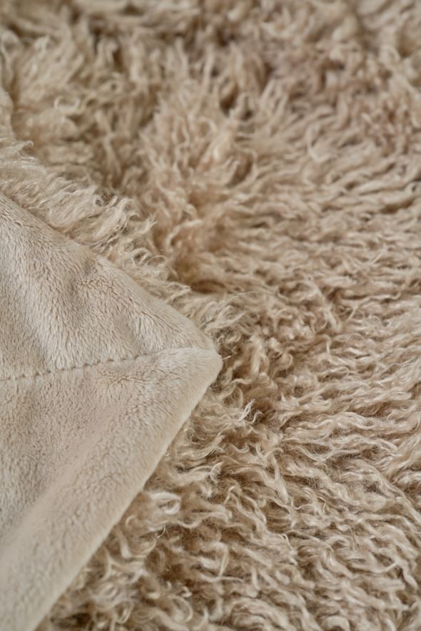 Karusnahast pleed naturaalne toon - 2