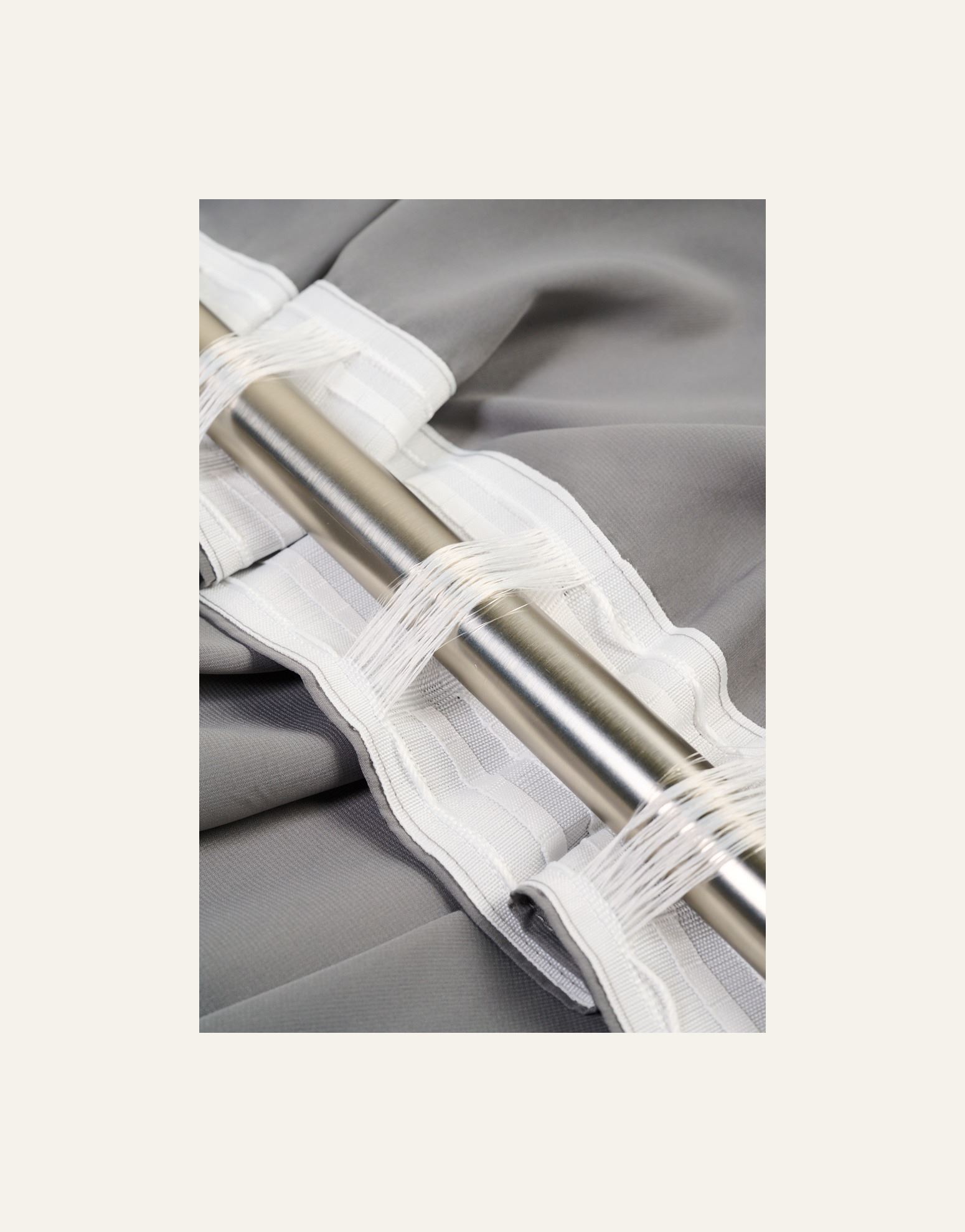 Eriti lai kardin tumehall - 5