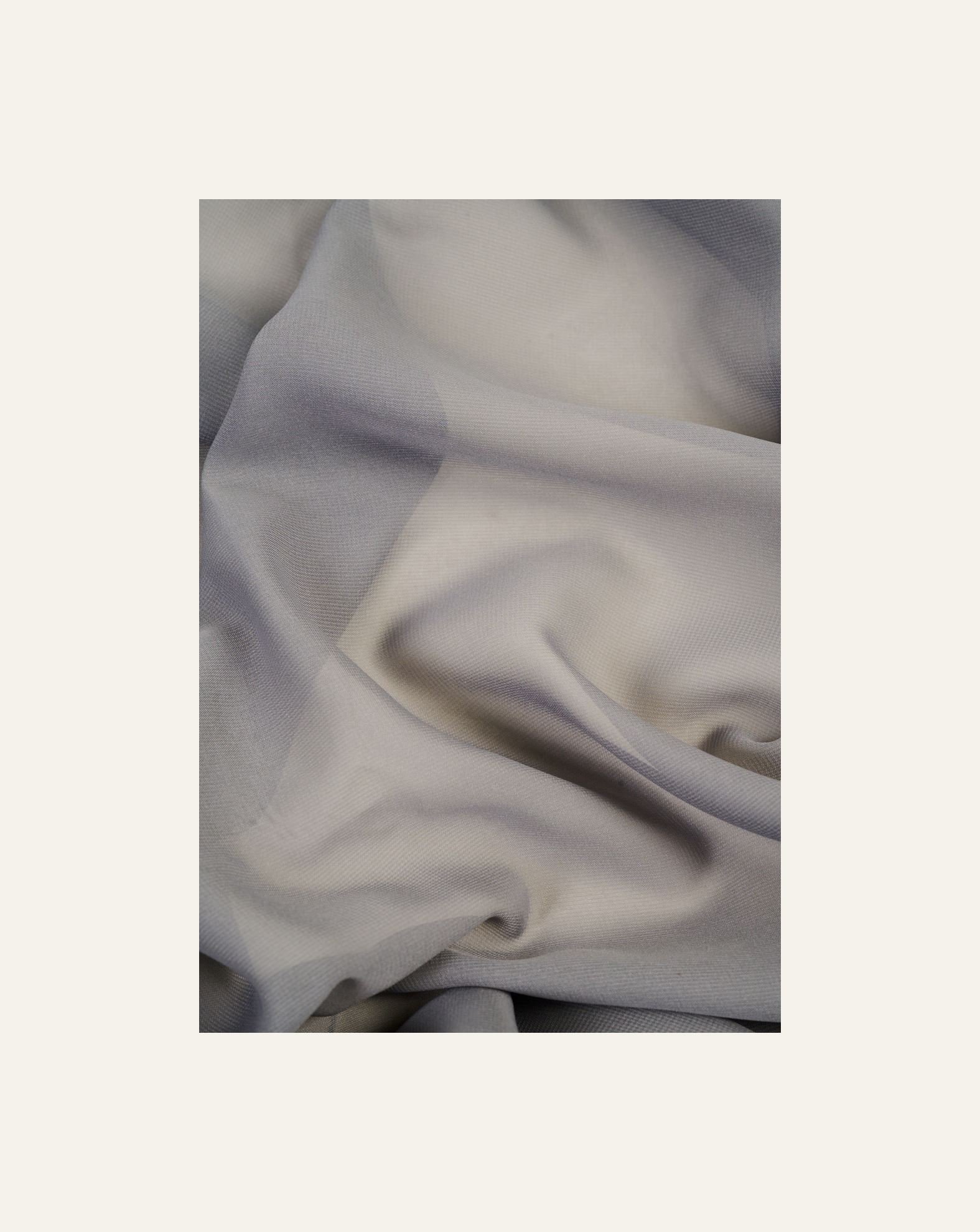 Eriti lai kardin tumehall - 2