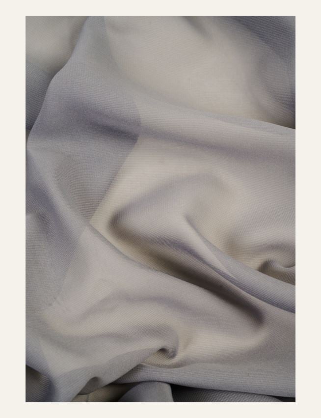 Eriti lai kardin tumehall - 2