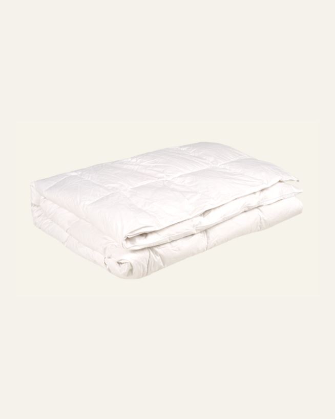 Keskmise soojusega udusuletekk valge - 230x220 cm valge - 1