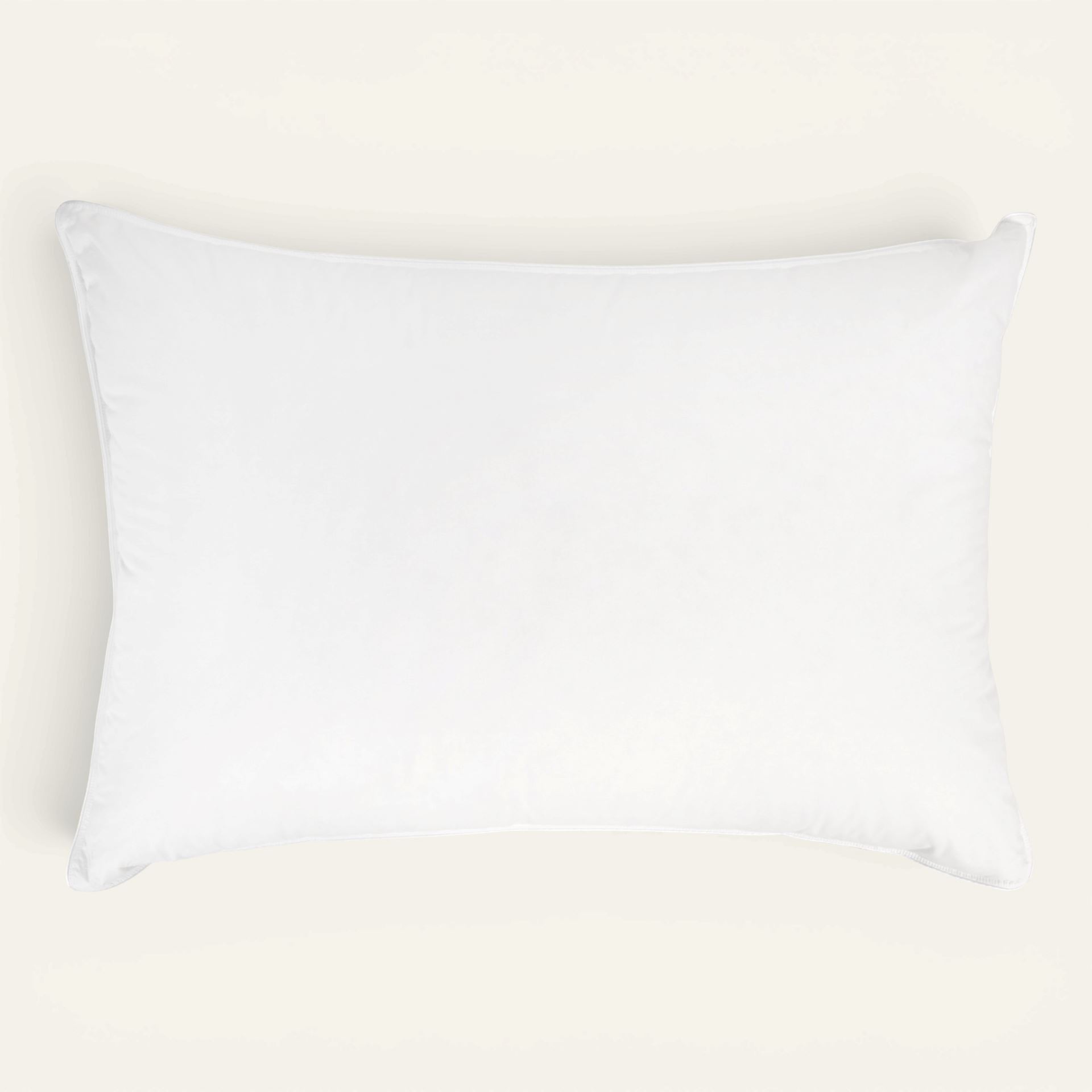 Keskmise kõrgusega udusulepadi valge - 50x60 cm valge - 1