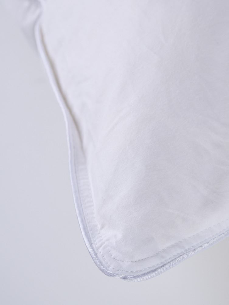 Keskmise kõrgusega sulepadi valge - 4