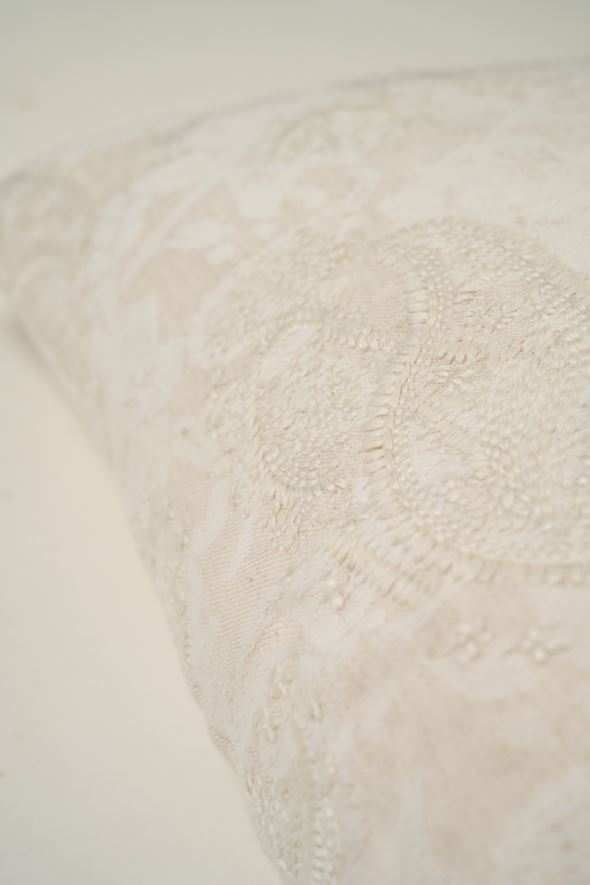 Dekoratiivpadja kate hele beige - 2