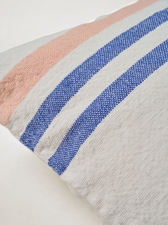 Dekoratiivpadi mitmevärviline - 2