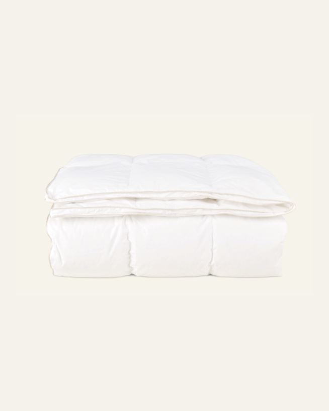 Keskmise soojusega udusuletekk valge - 230x220 cm valge - 1