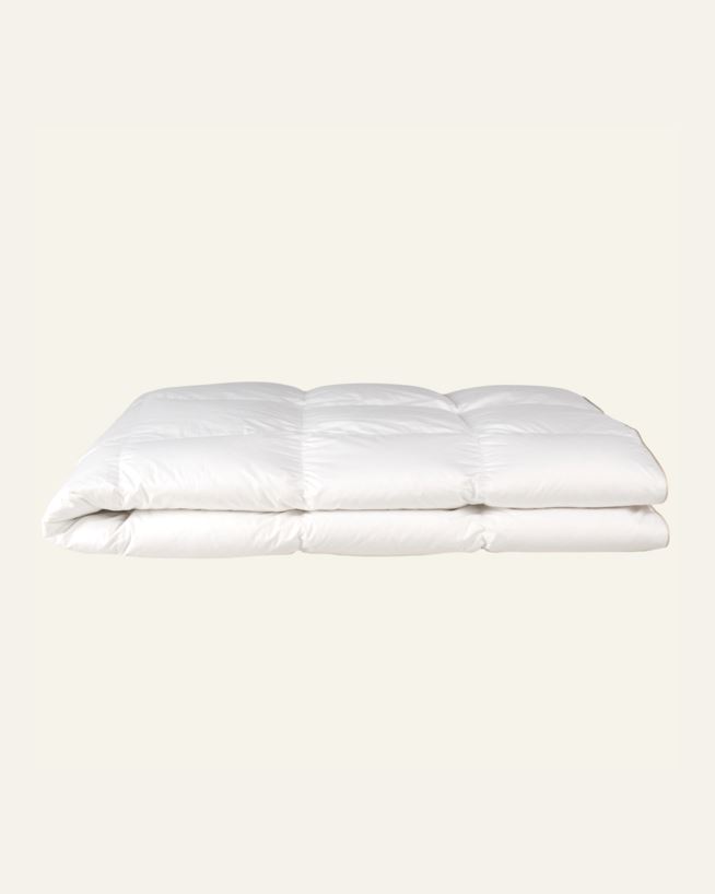 Keskmise soojusega udusuletekk valge - 230x220 cm valge - 1