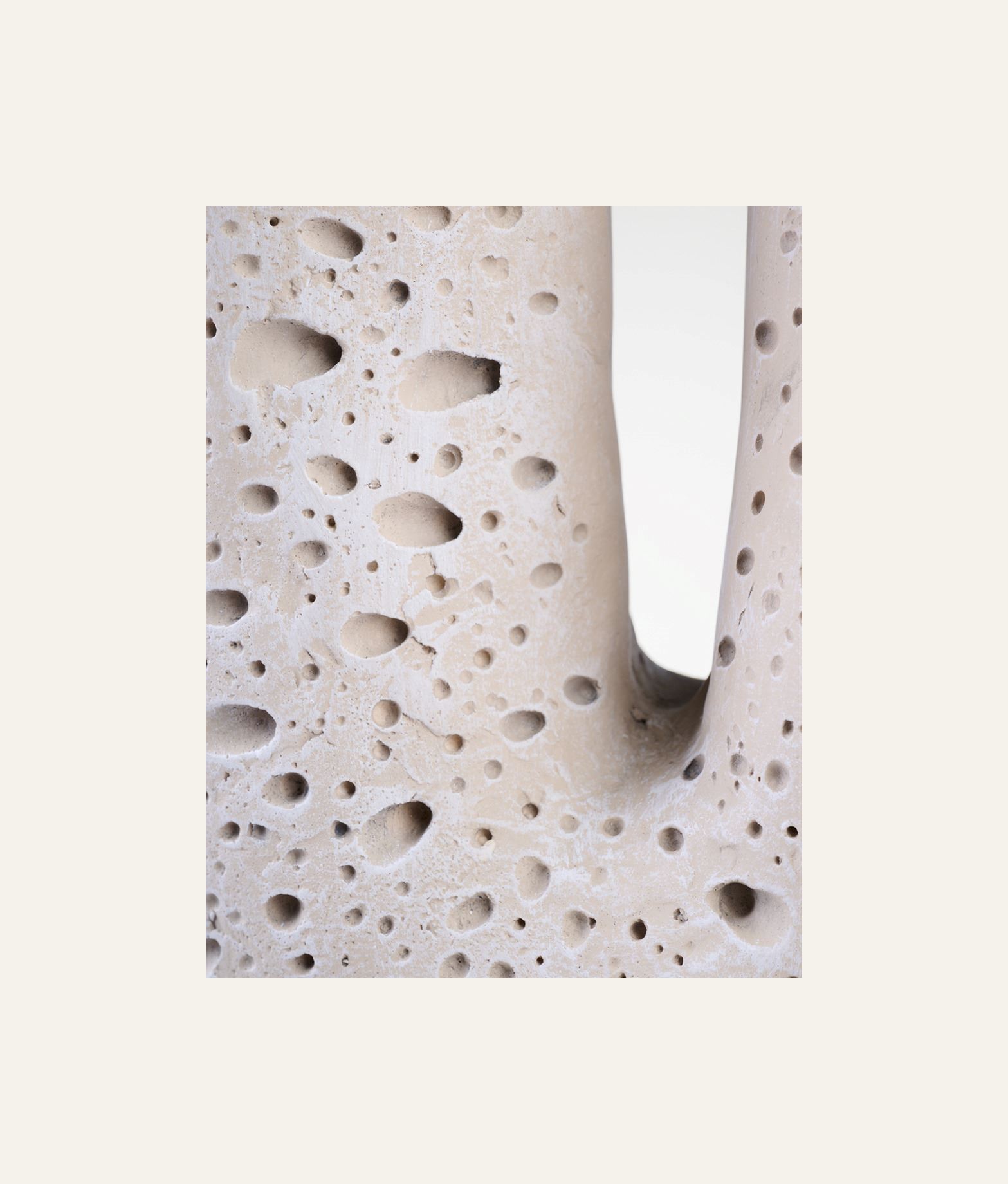 Kaunistus hele beige - 2