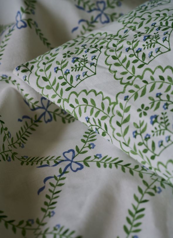 Voodipesukomplekt mitmevärviline/roheline - 2