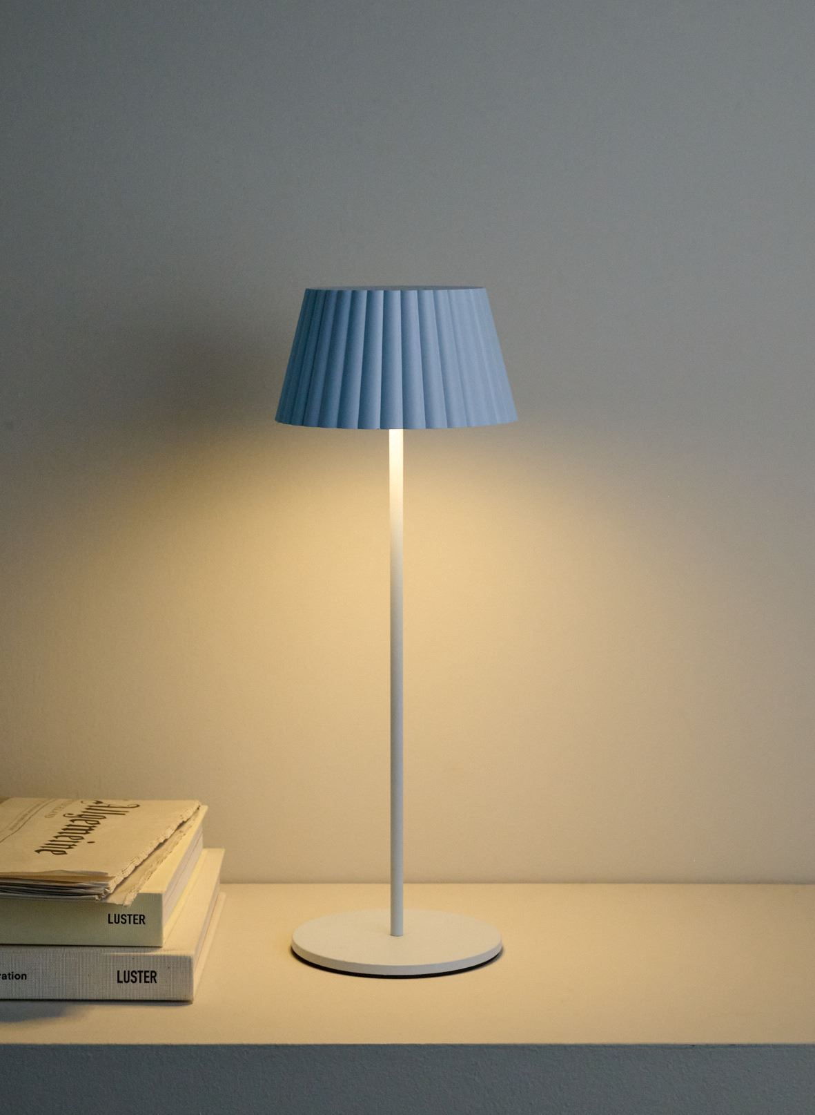 Patareitoitel valgusti hele sinine - 4