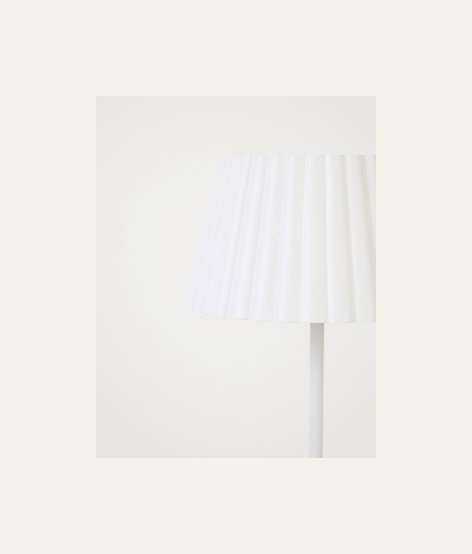 Patareitoitel valgusti valge - 5