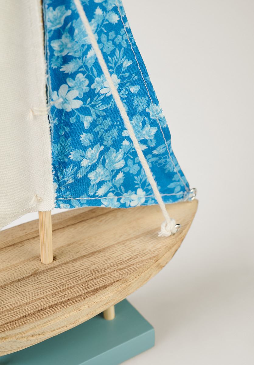 Kaunistus tumesinine - 2