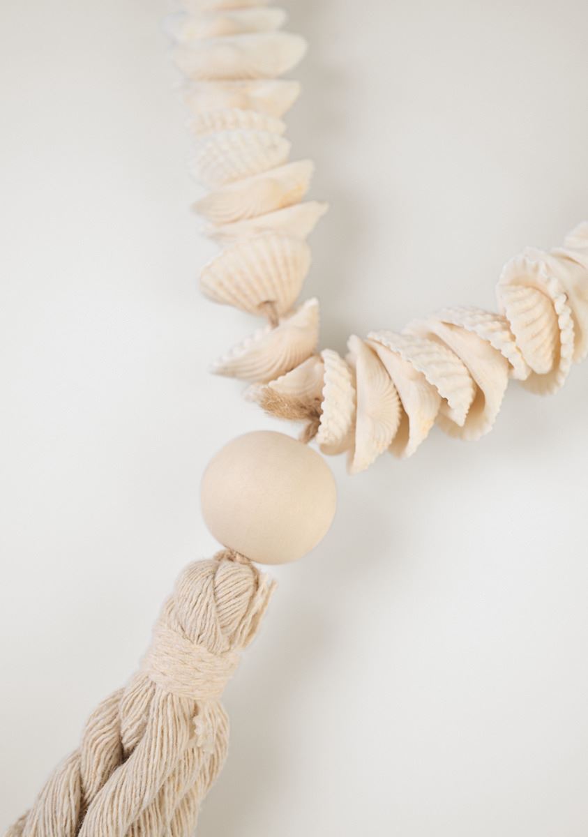 Seinakaunistus valge - 3