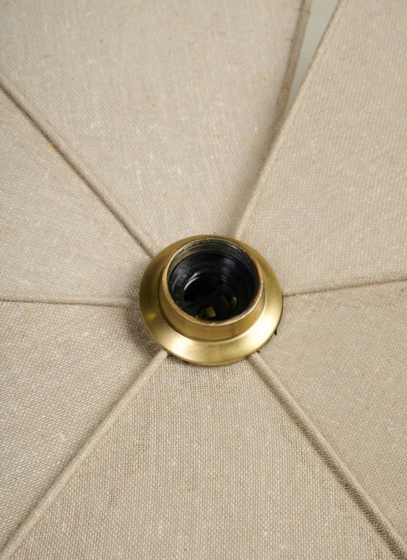 Laevalgusti naturaalne toon - 7