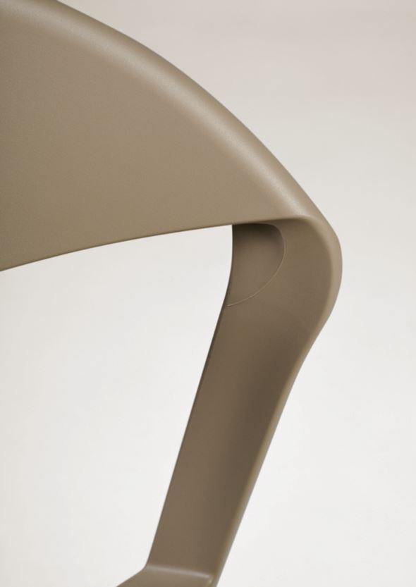 Aiatool tume beež - 5