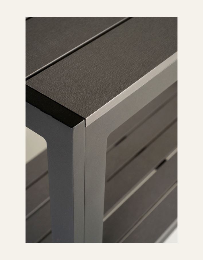 Ratastega riiul must - 3