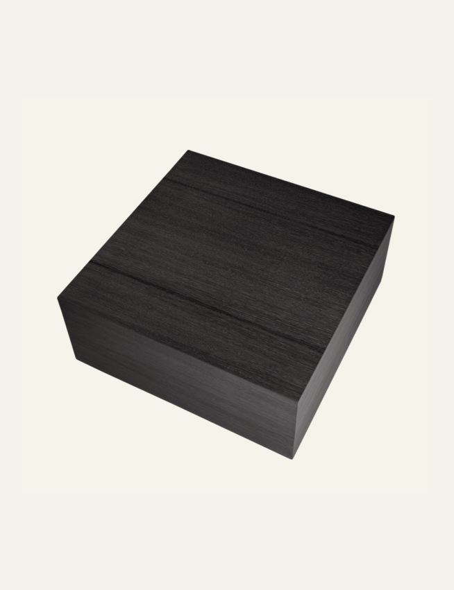 Diivanilaud must - 6