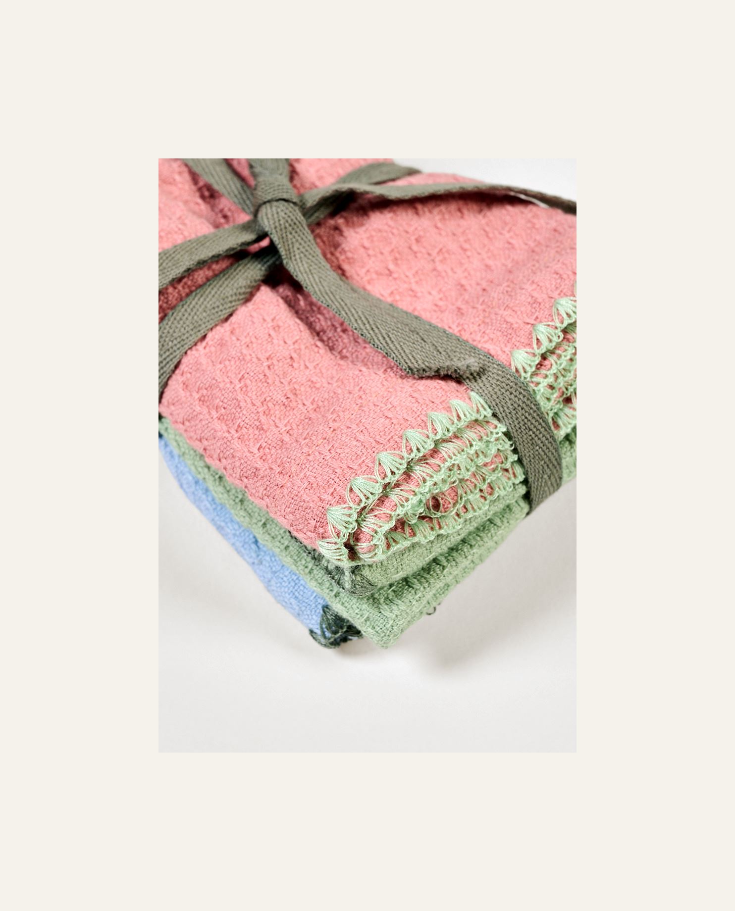 Lapp 3 tk mitmevärviline - 2