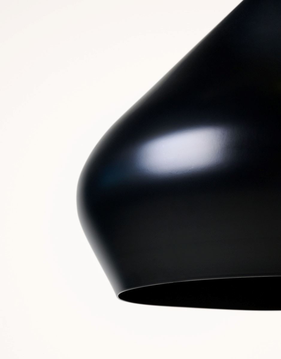 Laevalgusti must - 3