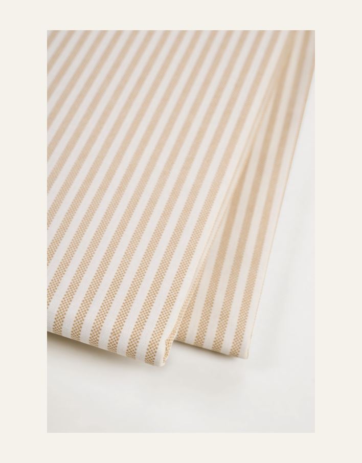 Vahatatud laudlina beež - 2