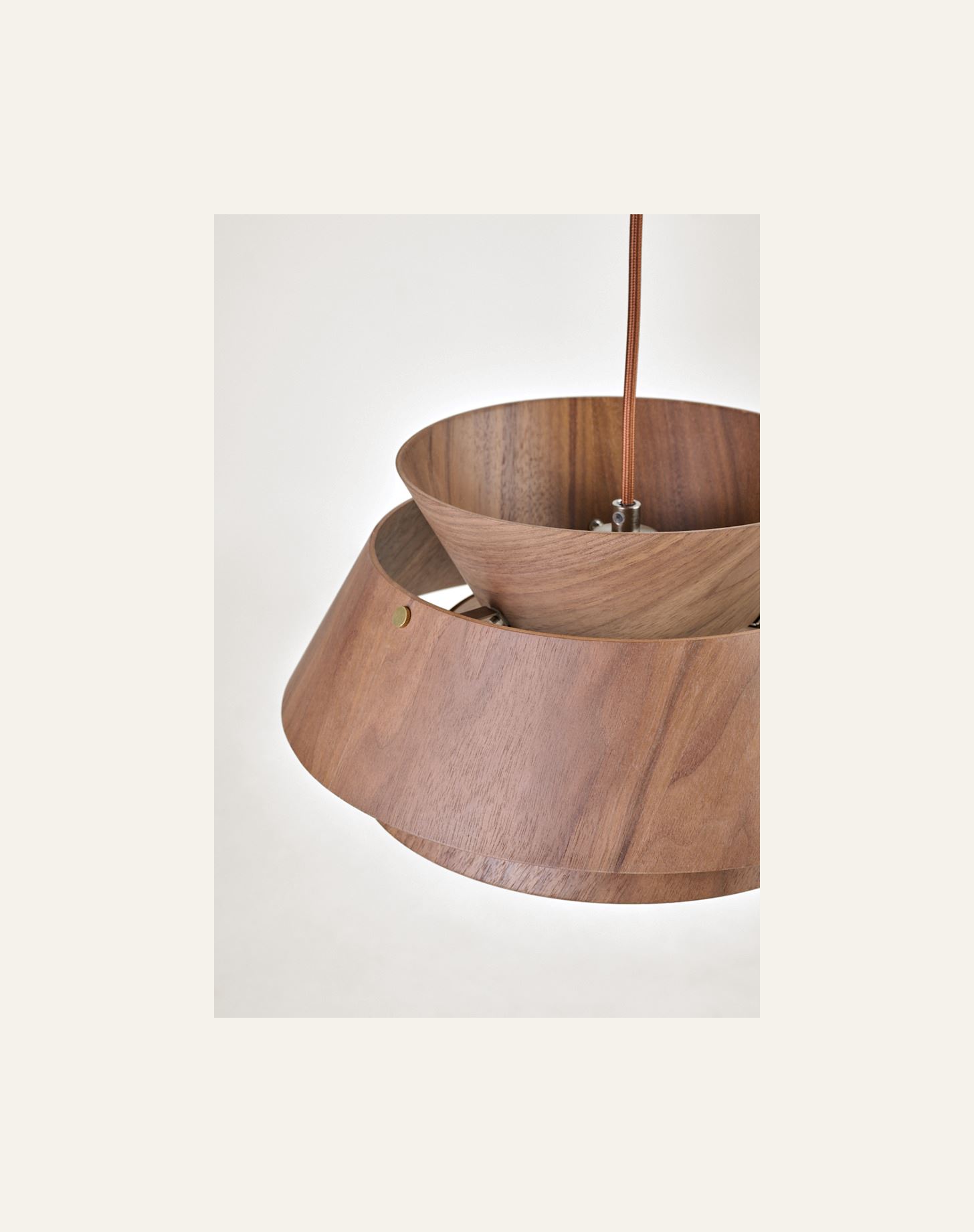 Laevalgusti pruun - 5