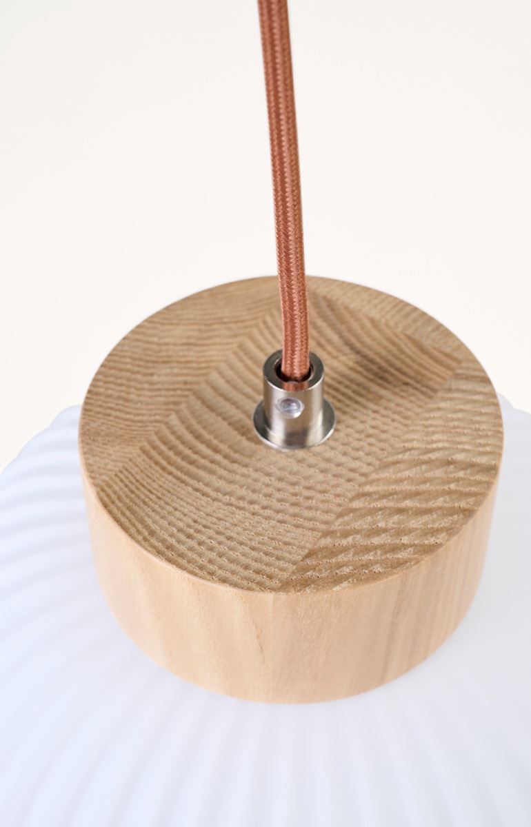 Laevalgusti naturaalne toon - 4