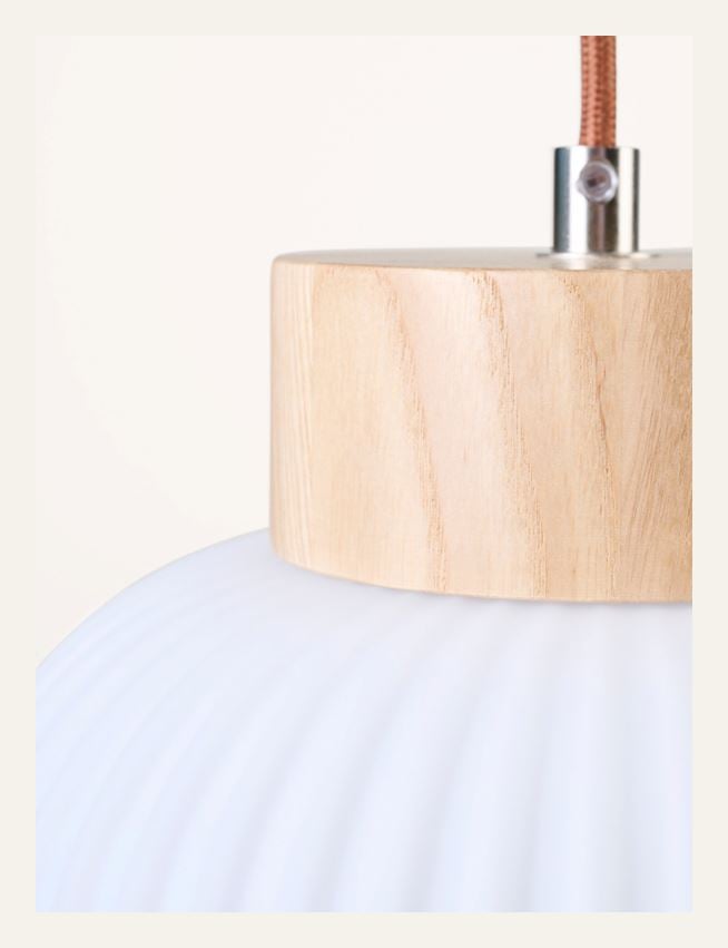 Laevalgusti naturaalne toon - 3