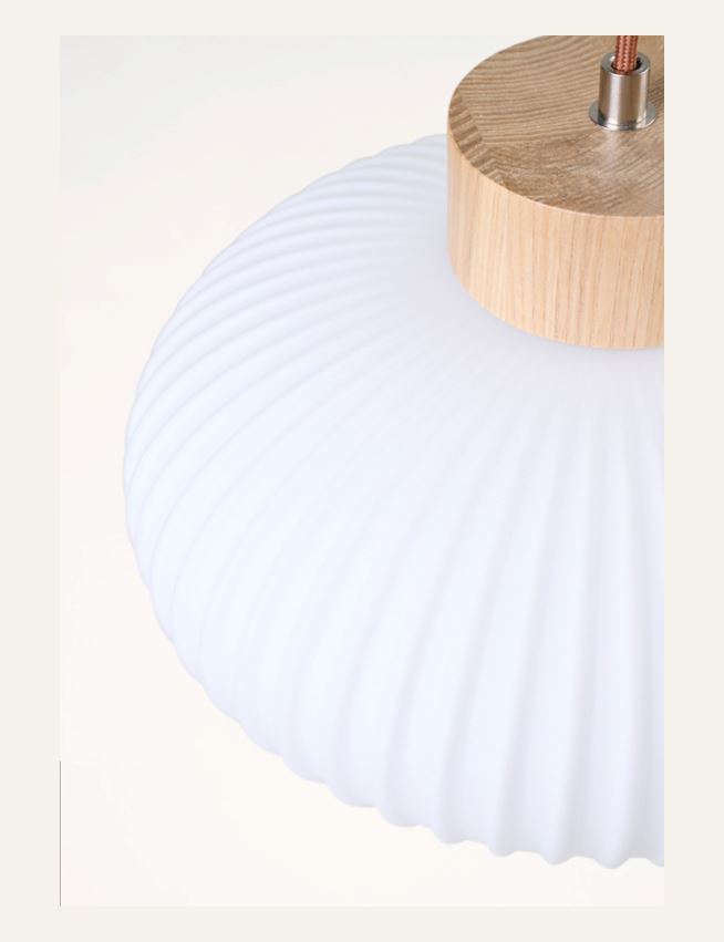 Laevalgusti naturaalne toon - 6