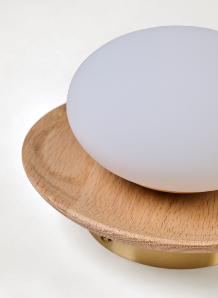 Seinavalgusti naturaalne toon - 5