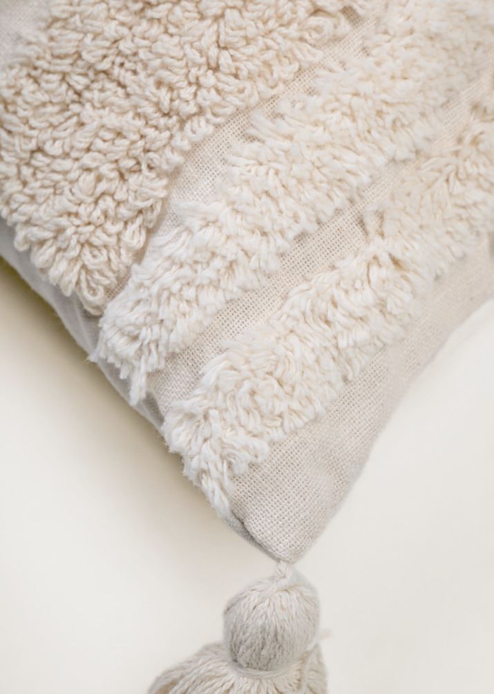 Dekoratiivpadja kate loodusvalge - 2