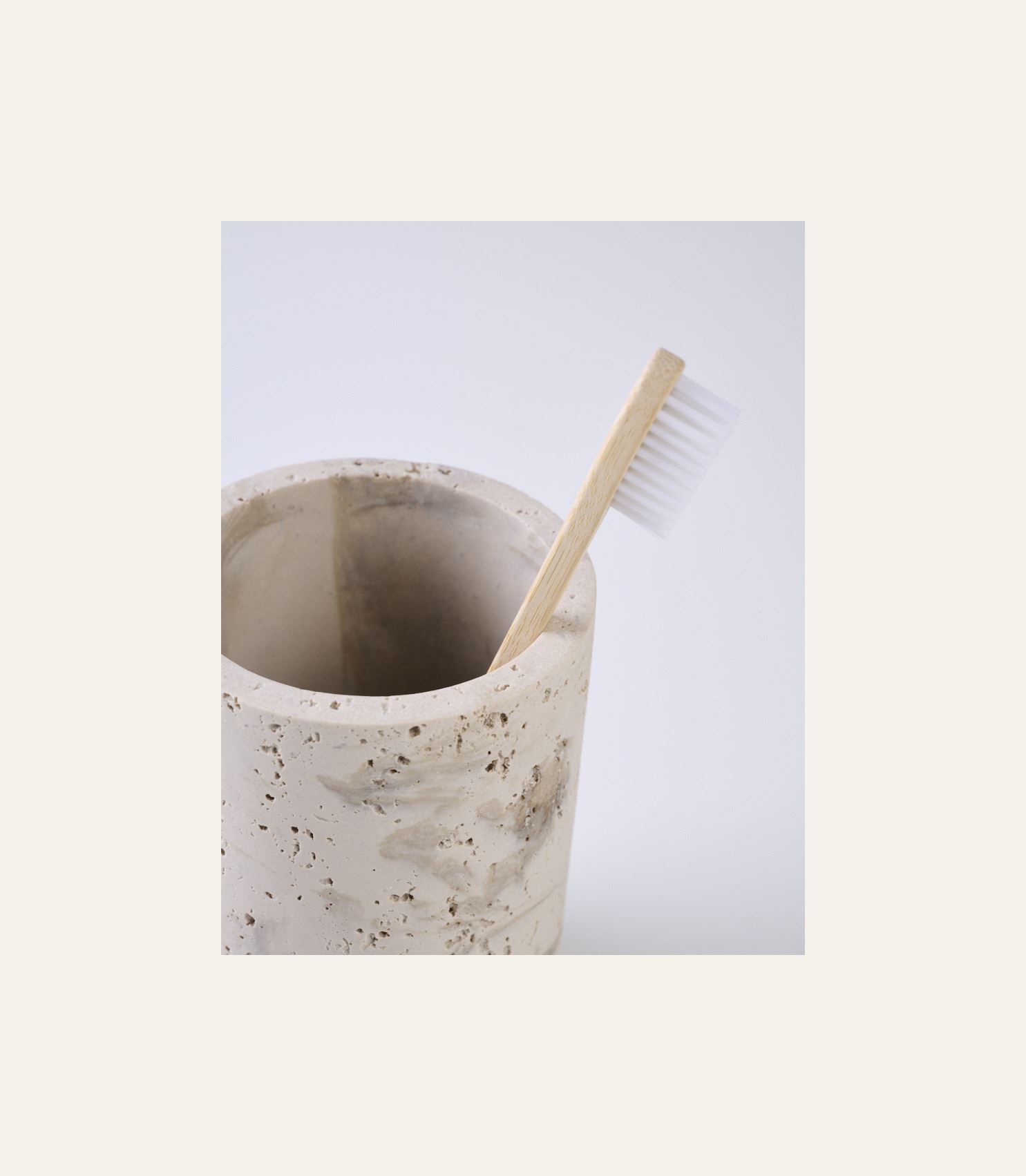 Hambaharjahoidja beež - 2