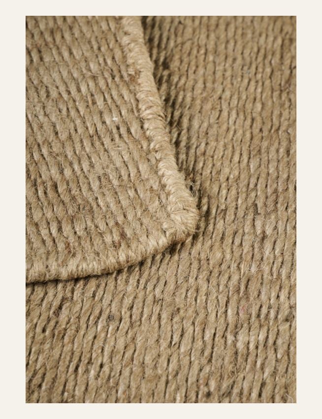 Vaip tumeliivkollane - 3