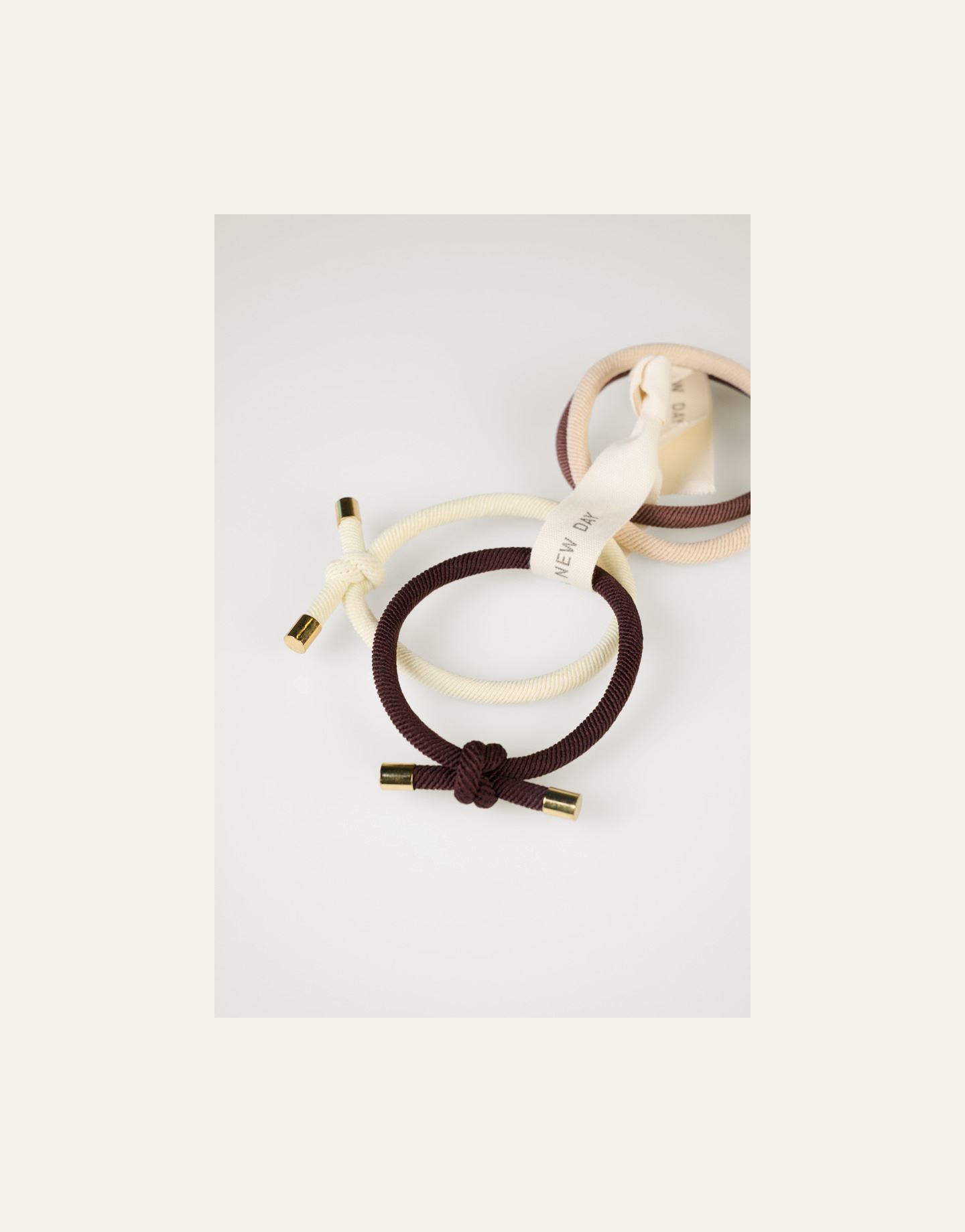 4 pcs schrunchie mitmevärviline/beez - 2