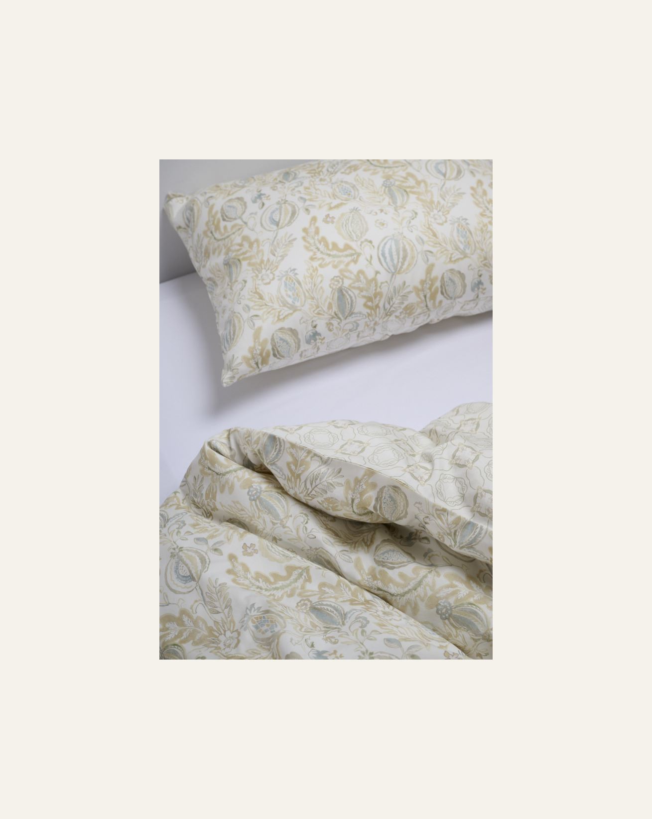 Voodipesukomplekt mitmevärviline - 2