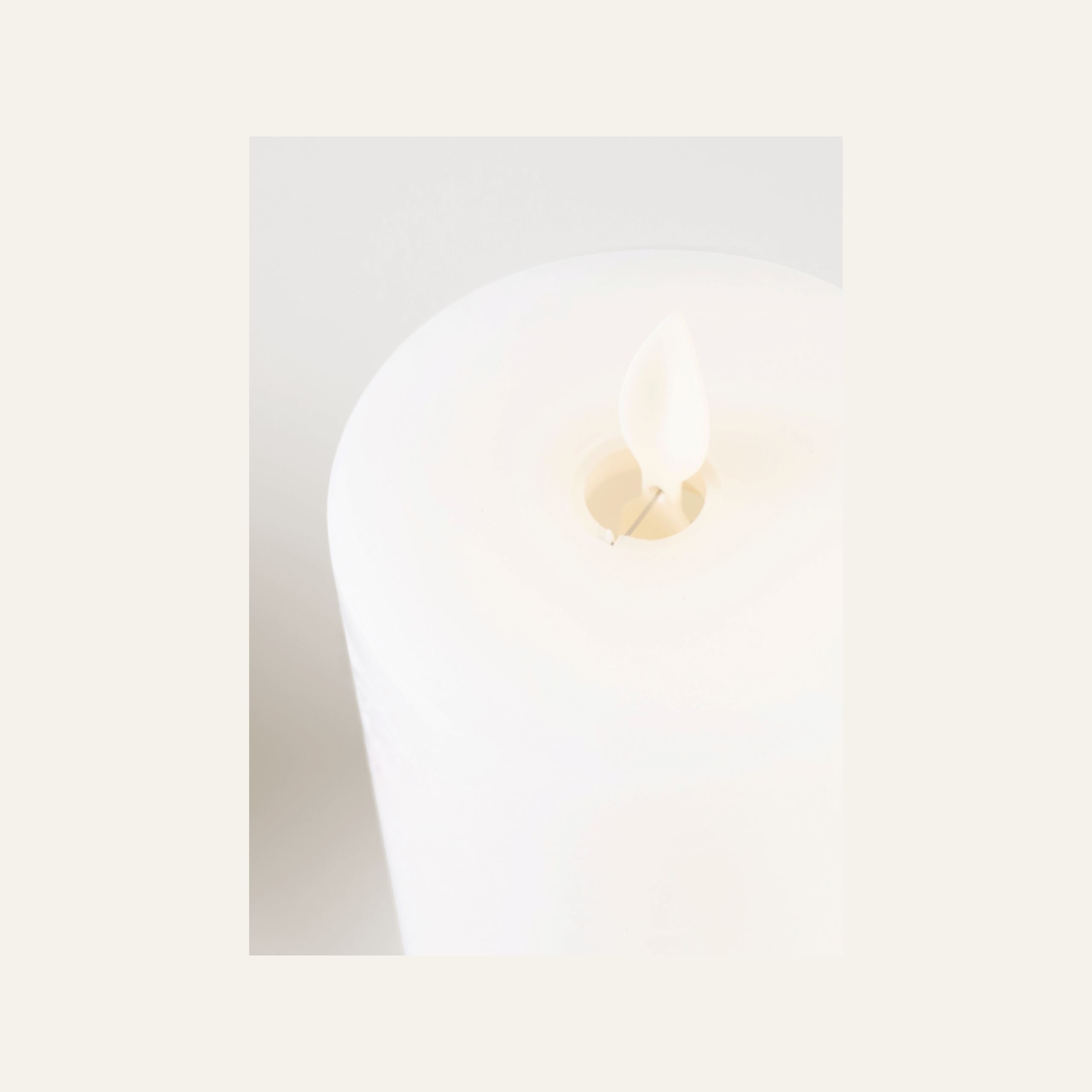 Led-lauaküünal valge - 2