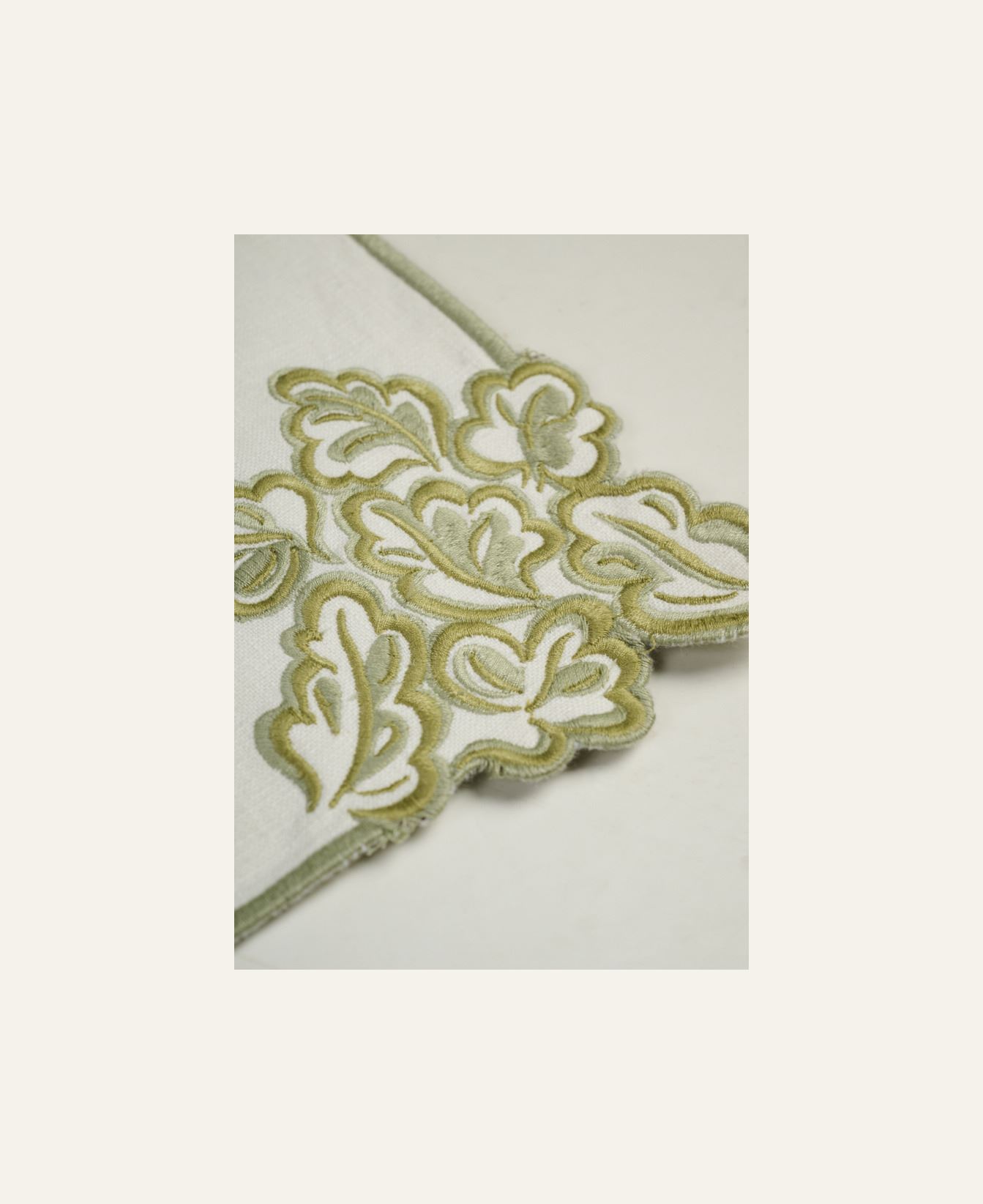 Salvrätik loodusvalge - 2