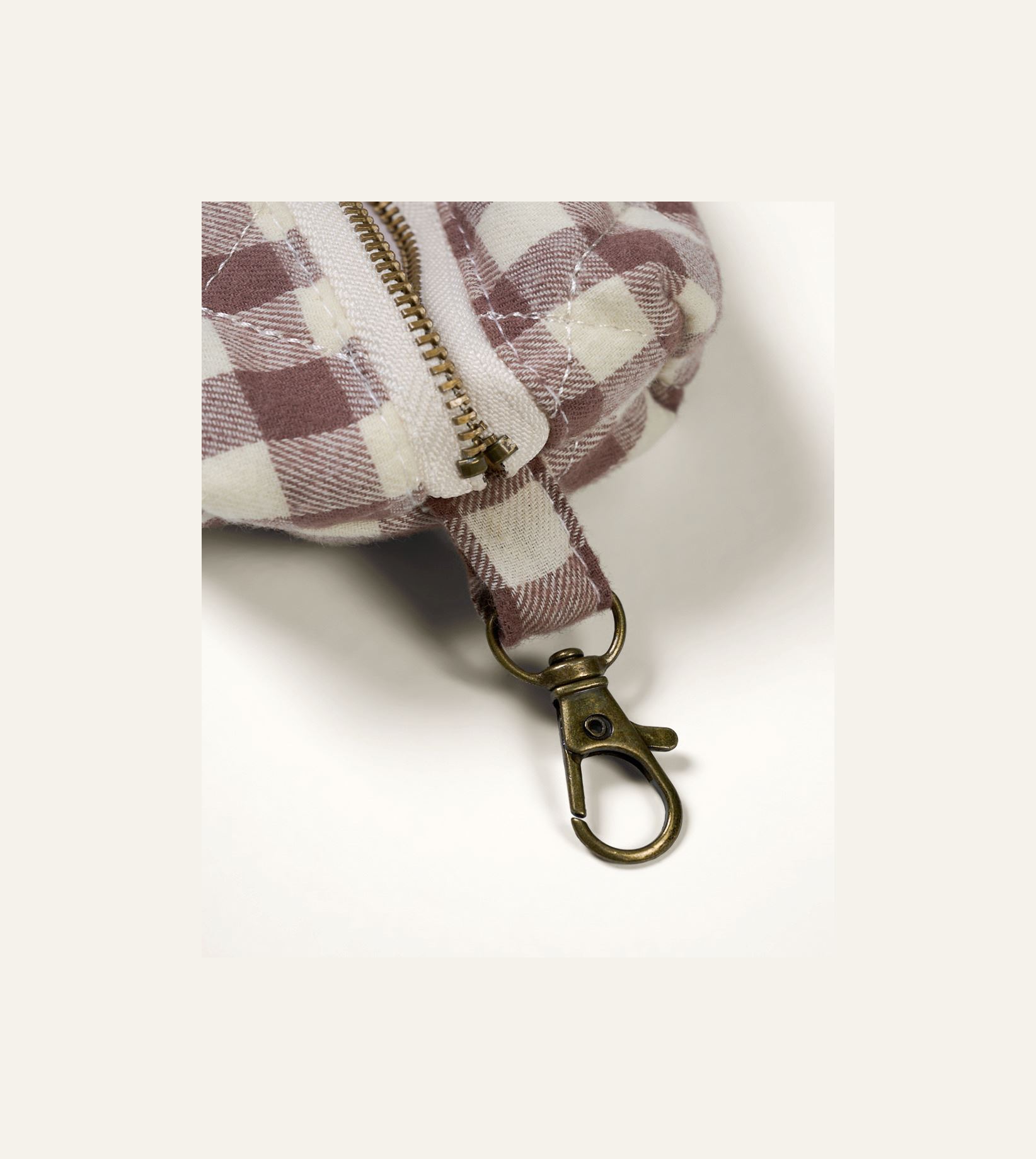 Koerakoti konteiner pruun - 3