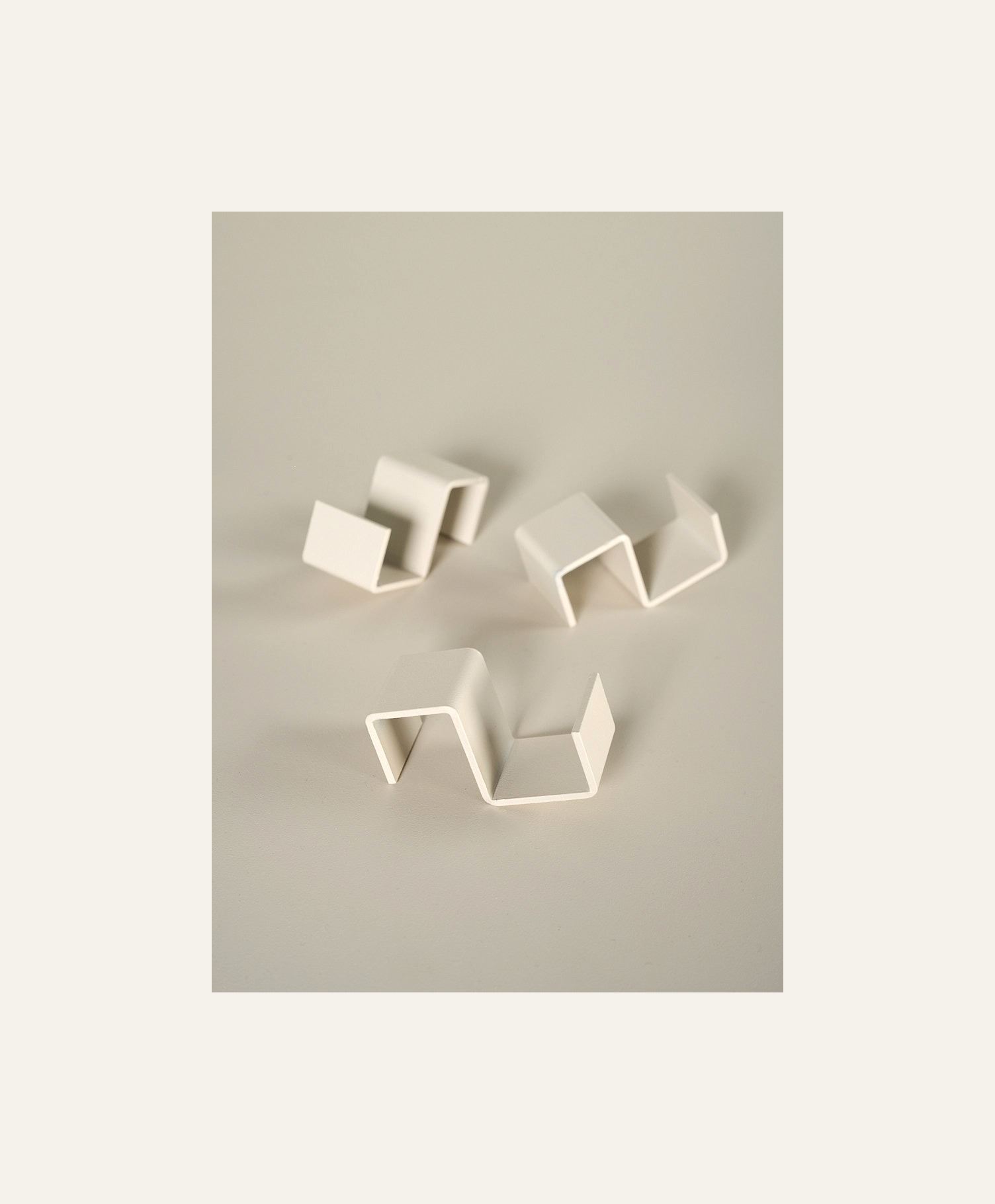 Väliköögi konksukomplekt kreemikas - 2