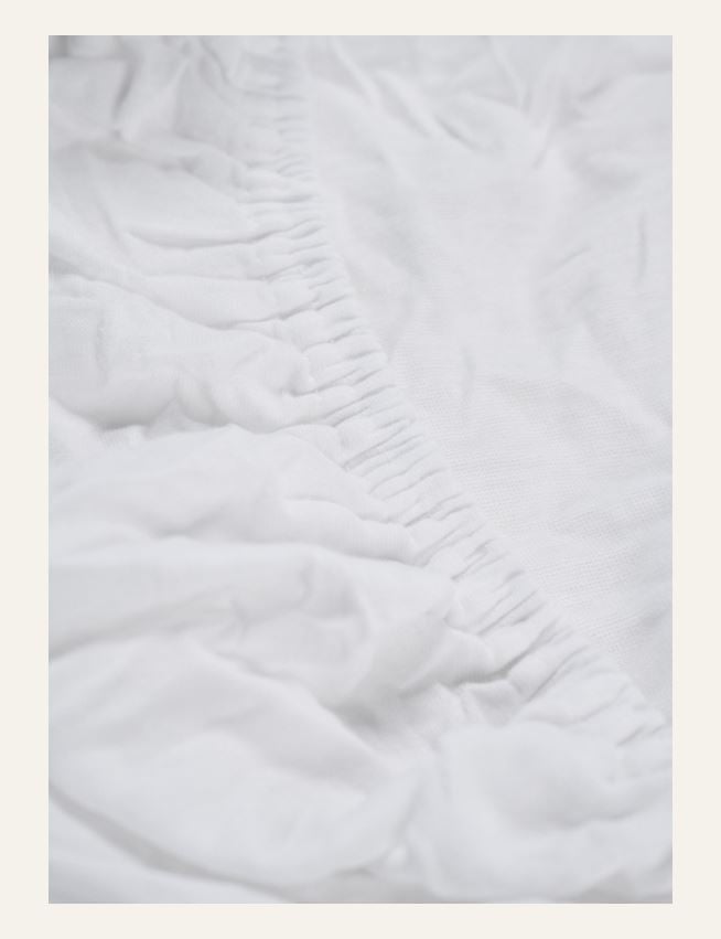 Voodilina kummiga valge - 3