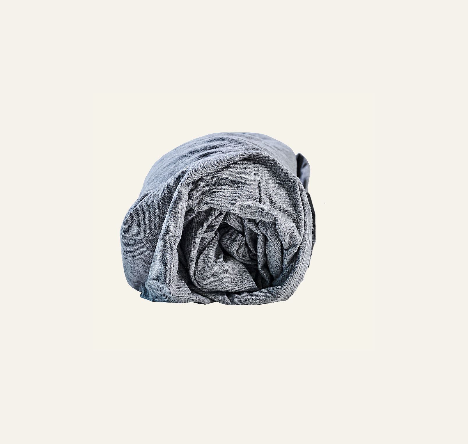 Voodilina kummiga hall - 5