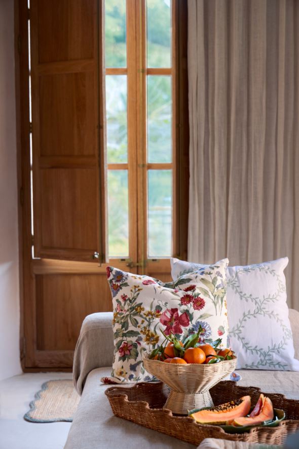 Dekoratiivpadja kate mitmevärviline - 2