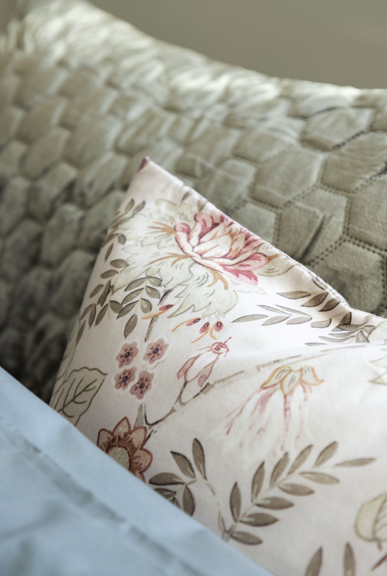 Voodipesukomplekt mitmevärviline/roheline - 3