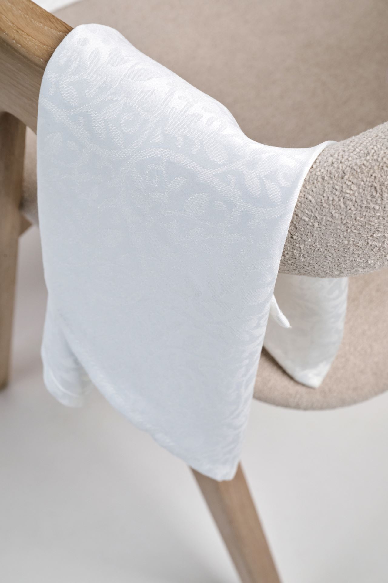 Žaakaarkoes laudlina valge - 3