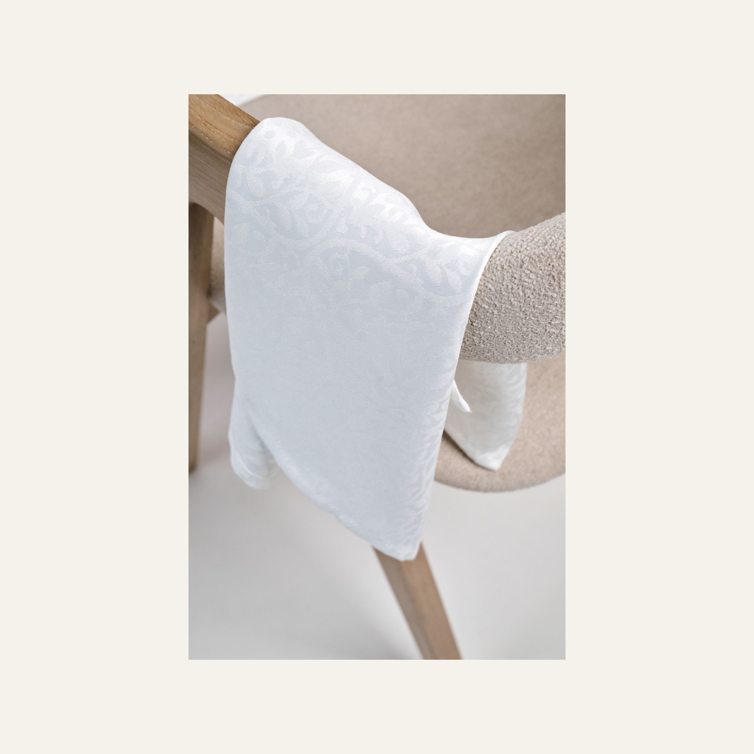 Žaakaarkoes laudlina valge - 3