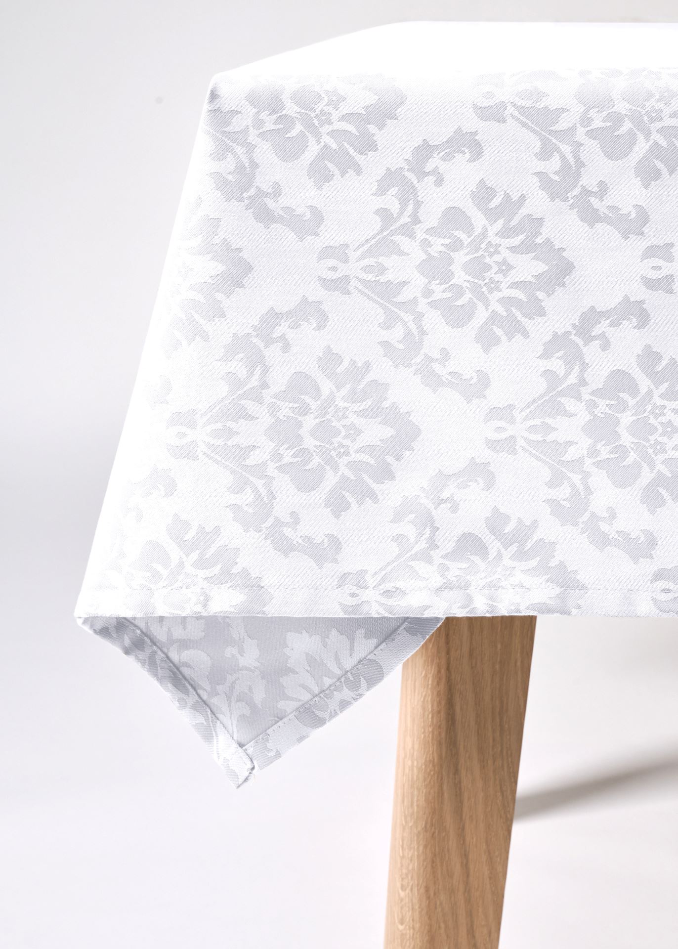 Vahatatud laudlina valge - 2